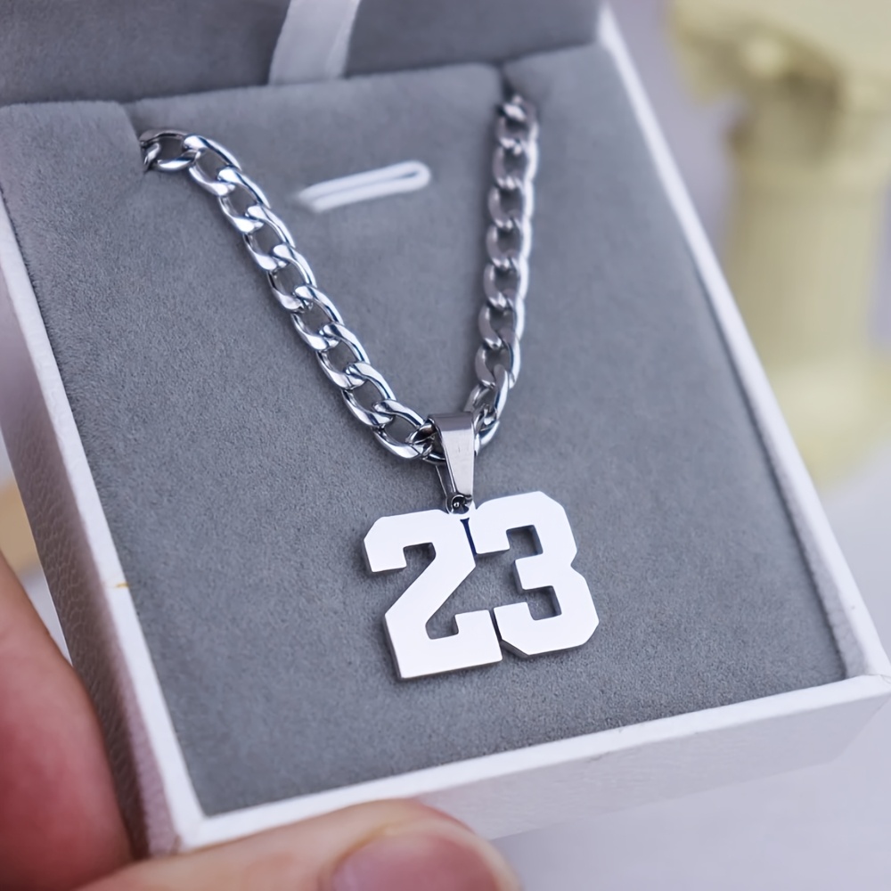 E-shop Individuelle 4mm Kubanische Kette mit Personalisiertem Nummer - Edelstahl Minimalistischer Schmuck für Frauen, Alltägliches Geschenk für