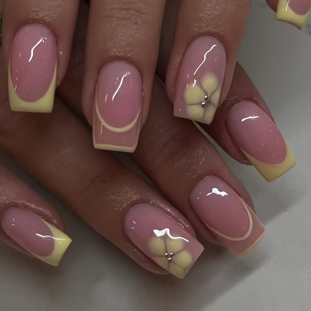TEMU 24pcs Short Square Press-on Nails Suitable For French Tips & Hand-painted Flower, Nude Pink Base With Creamy Yellow Tips, Metallic Rivet Accent