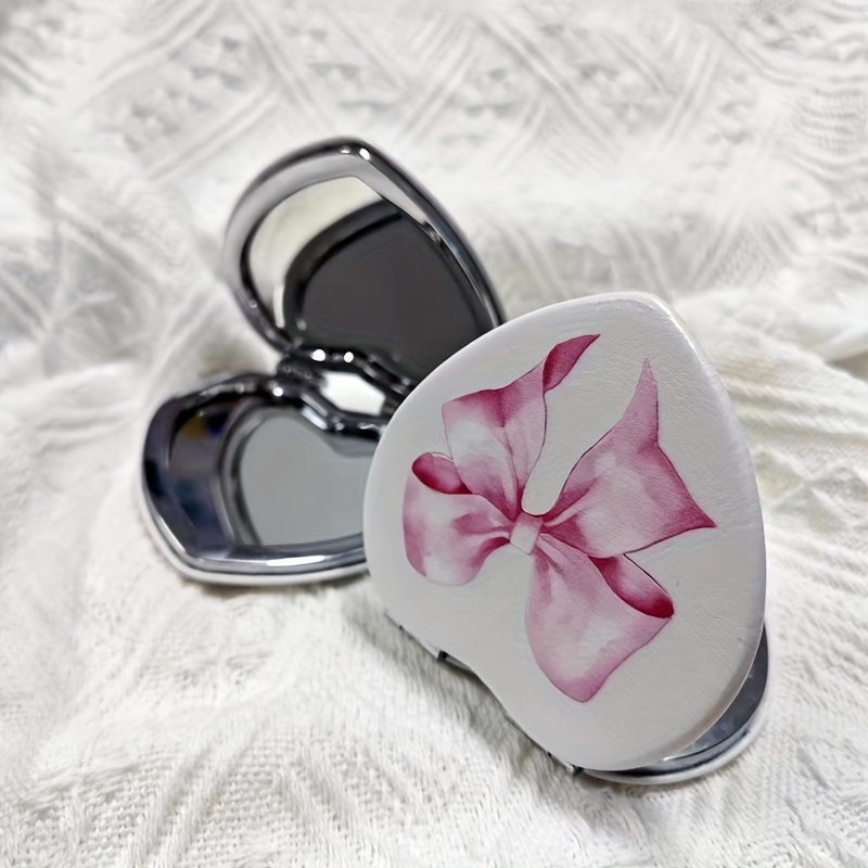 

Chic Heart-shaped Compact Folding Mirror - Double-sided, Portable & Hypoallergenic Makeup Mirror With Faux Leather Finish