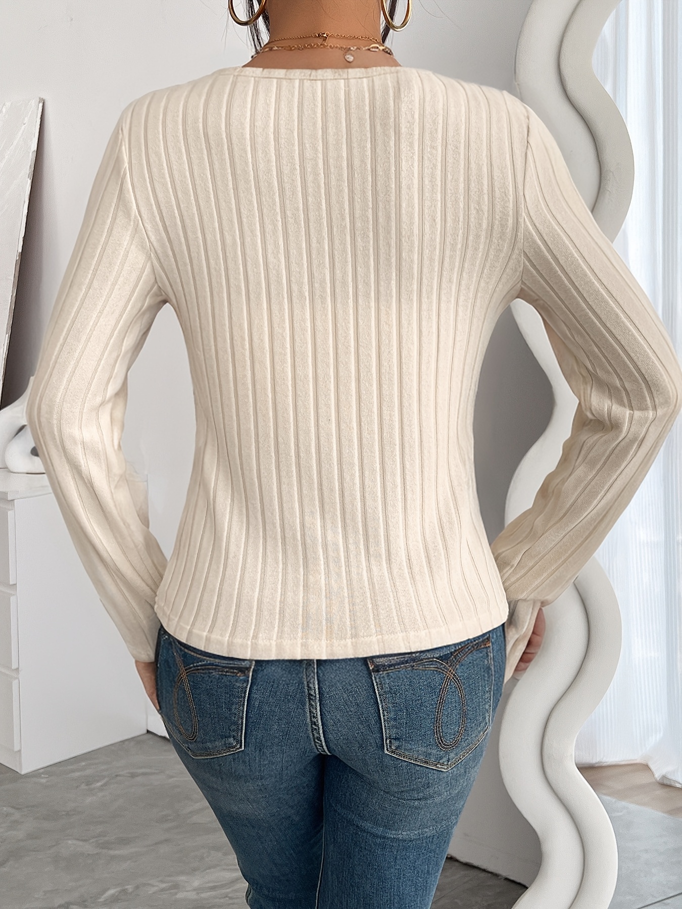 Women'S Chic Ribbed V-Neck Slim Fit Top - Elegant Long Sleeve, Solid Black, Perfect for Fall/Winter Fashion, Stylish Layering Piece
