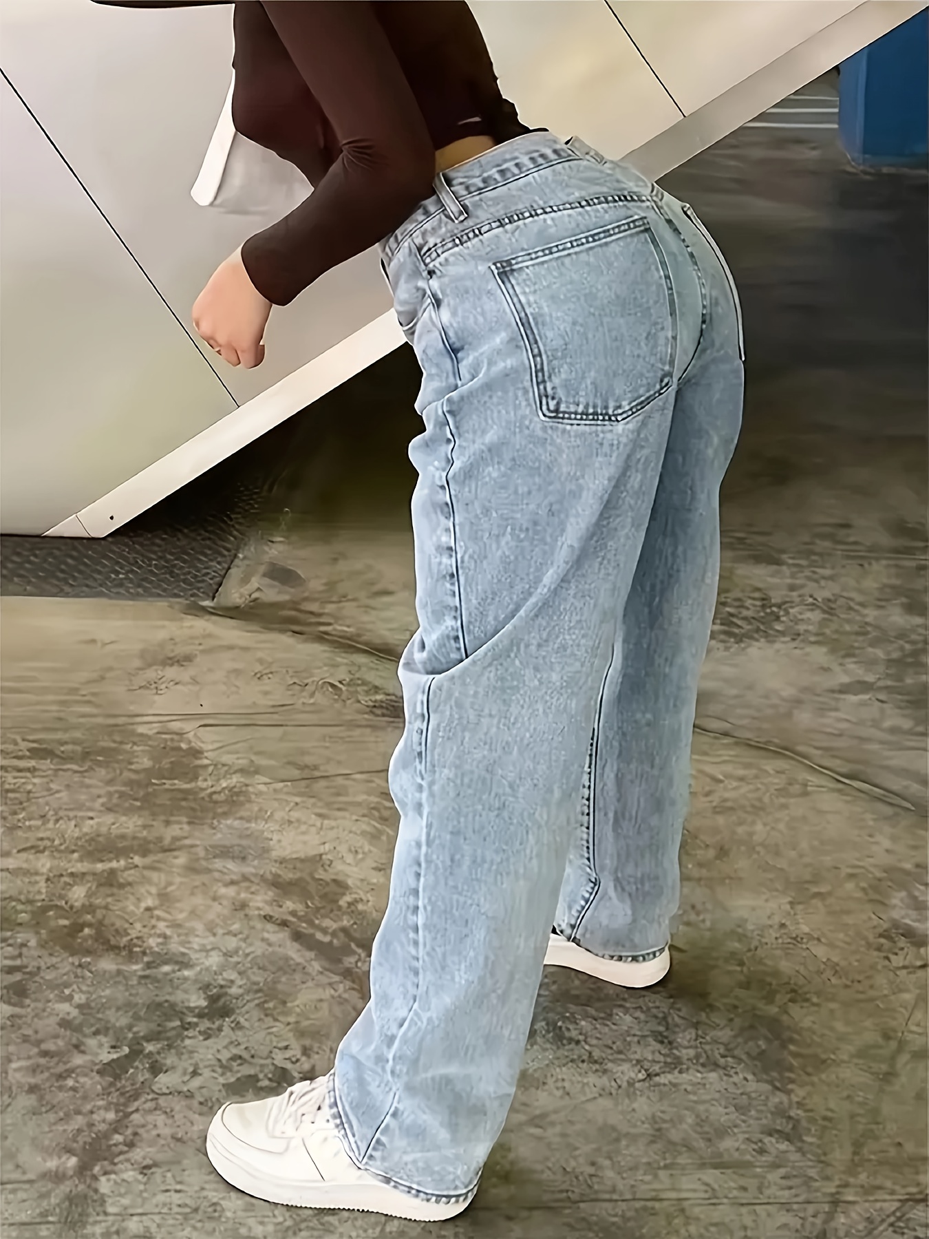 Non high fashion waisted jeans