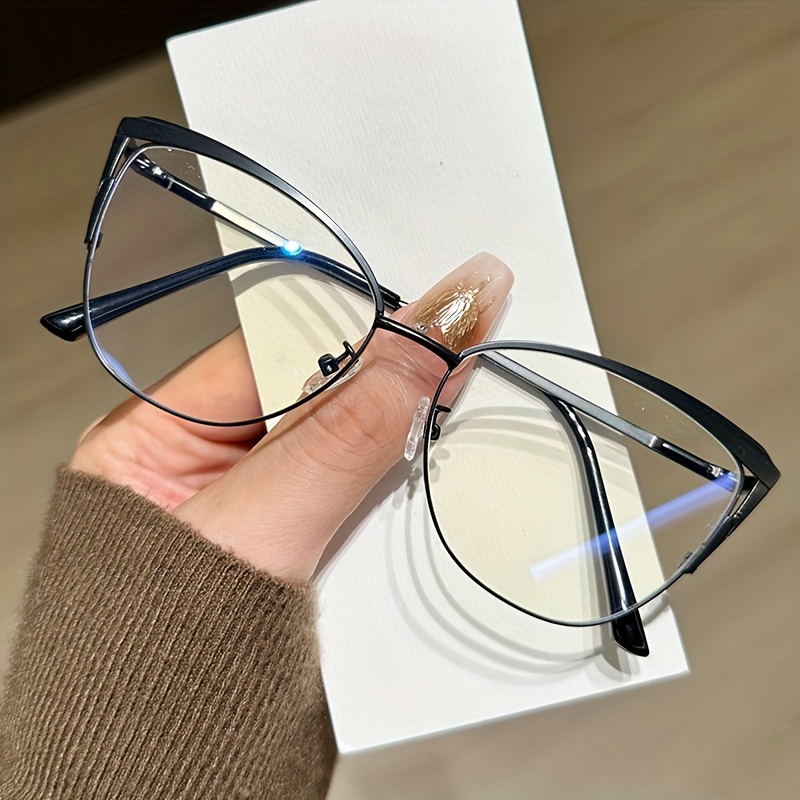 

1pc Anti-blue Light Decorative Mirror, Face Shape Glasses, Fashionable Large Frame Flat Mirror Glasses, Temperament Dress, Frame Design That Does Not Pick The Face Shape