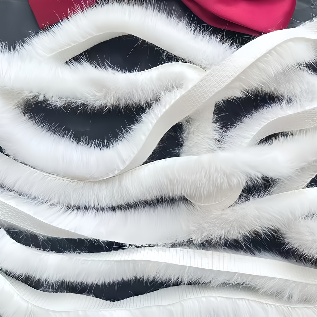 Image of 3pcs 160 X 1cm Artificial Fox Fur Trim, Plush Material, Suitable For Crafts, Clothing, Christmas Decorations, Sewing Supplies, Holiday Decorations, Trees, Garlands And Gift Packaging