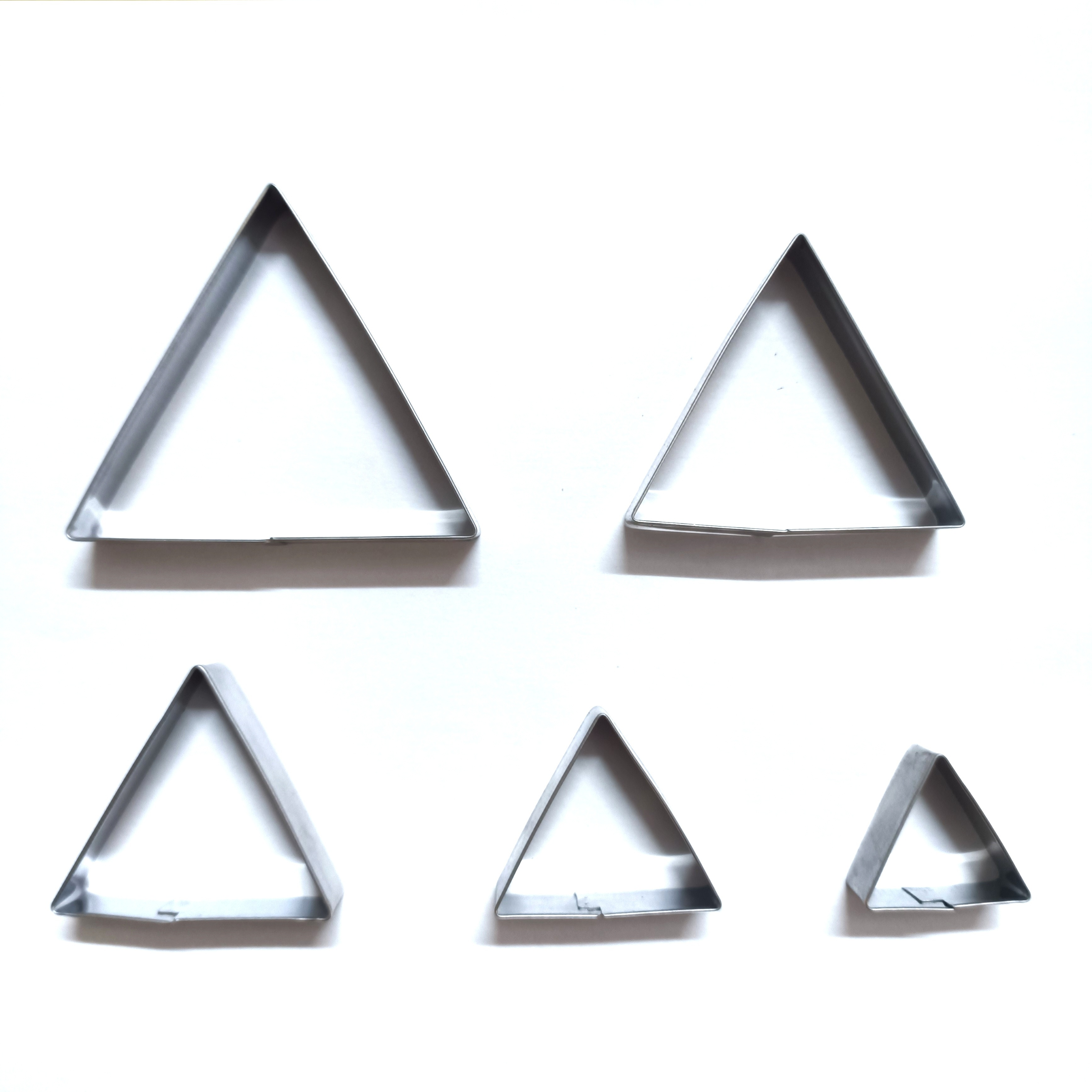 TEMU 5pcs Triangle Cookie Cutter Set, Stainless Steel Triangle Cutters, Star-shaped Cookie Molds, Fondant, Cake, Cheese Cutters, Pastry Molds, Baking