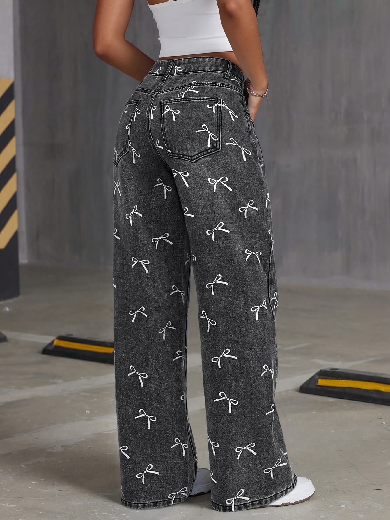 Printed Women's gray wide leg jeans