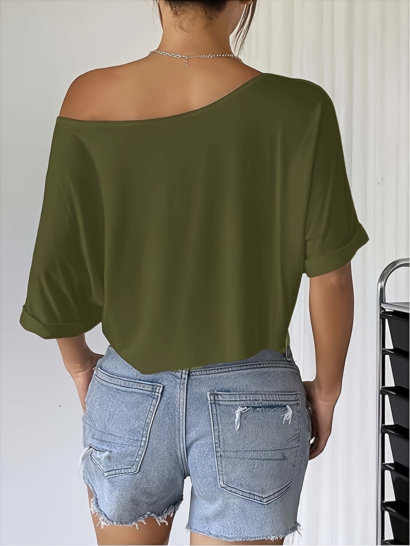 4pcs Women's Off-the-Shoulder Solid Crop Top Set