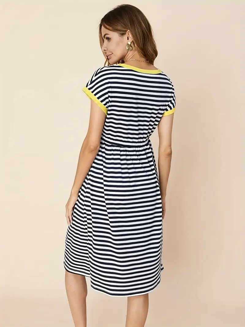 womens striped details 0