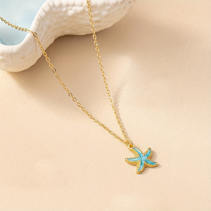 A Starfish Necklace, A Fashionable And Unique Pendant Necklace With An Ocean Theme, Perfect For Parties, Gatherings, And Birthday Gifts