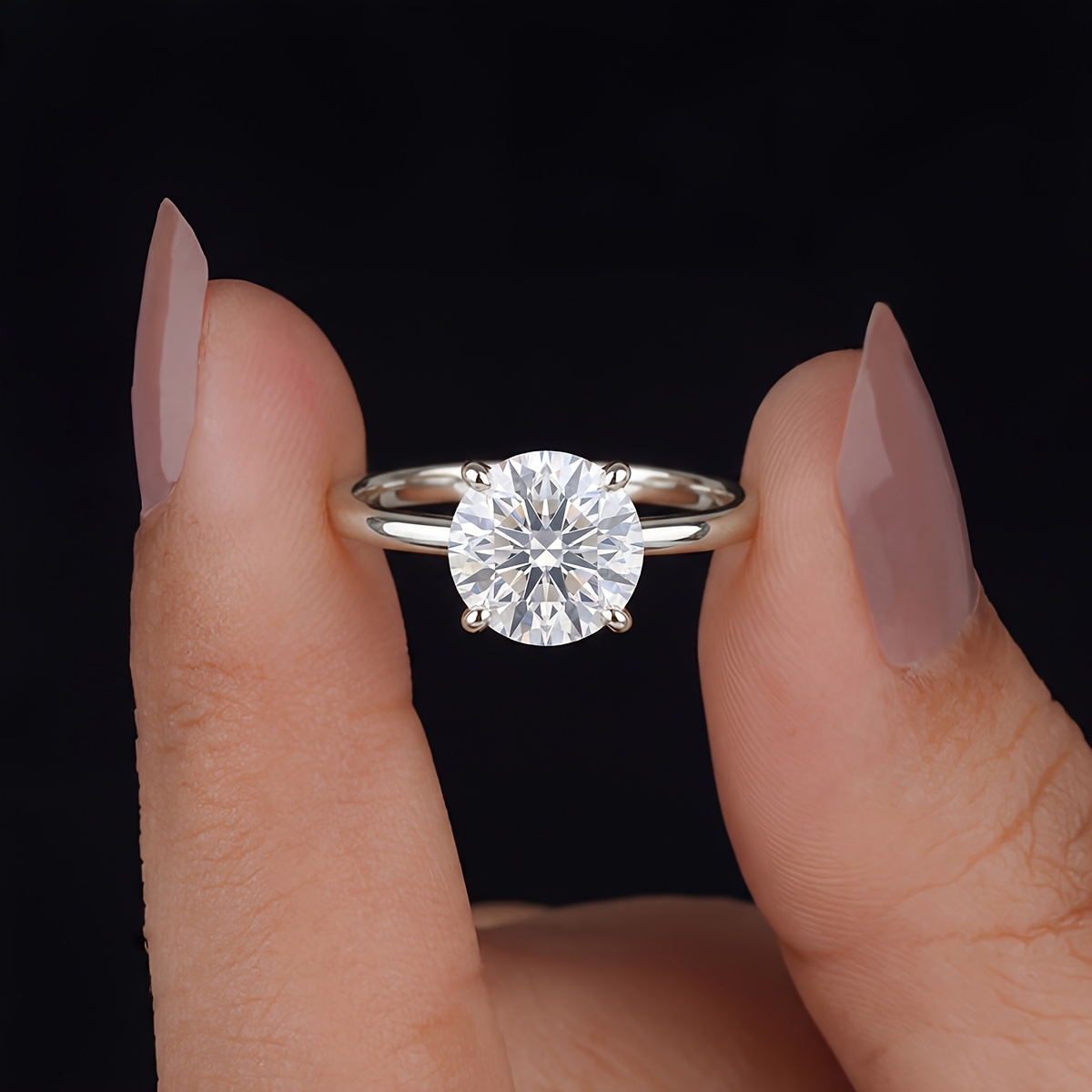 Women's Easy Smooth Four-Claw Design Ring