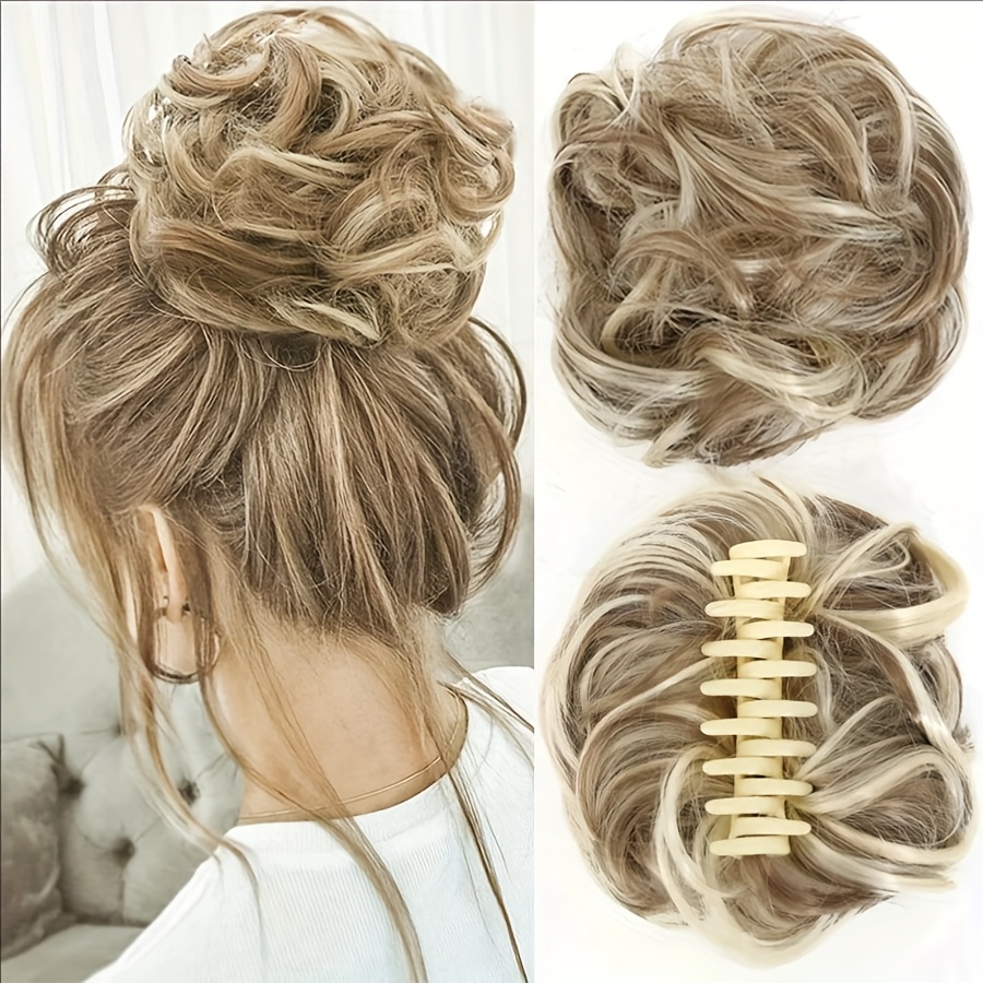E-shop Eine verwahrloste Duttfrisur mit Klemme, mehrere Dütten und eine stylische Haarperücke aus Faserstoff