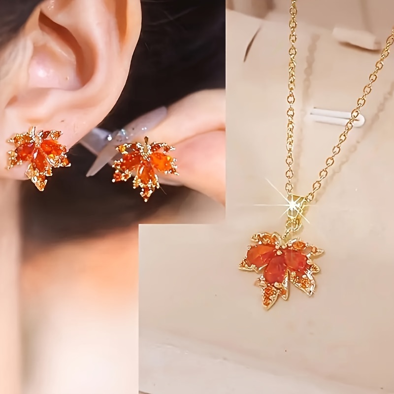 

Luxury Vintage Maple Leaf 3-piece Jewelry Set: Alloy Rhinestone Earrings And Pendant Necklace - Copper Post, Ideal For & Gifting - For All