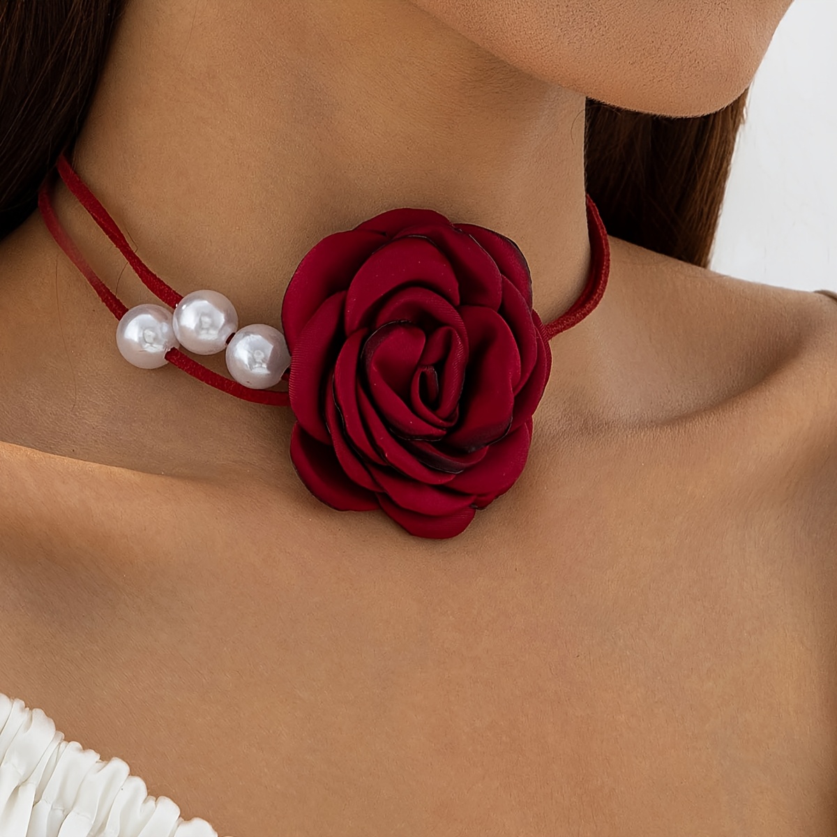 TEMU 1pc Elegante Collar con Colgante Simulada de Poliéster Retro, Cadena de Clavícula con Perlas de Flor , Adecuado para la Combinación Diaria de