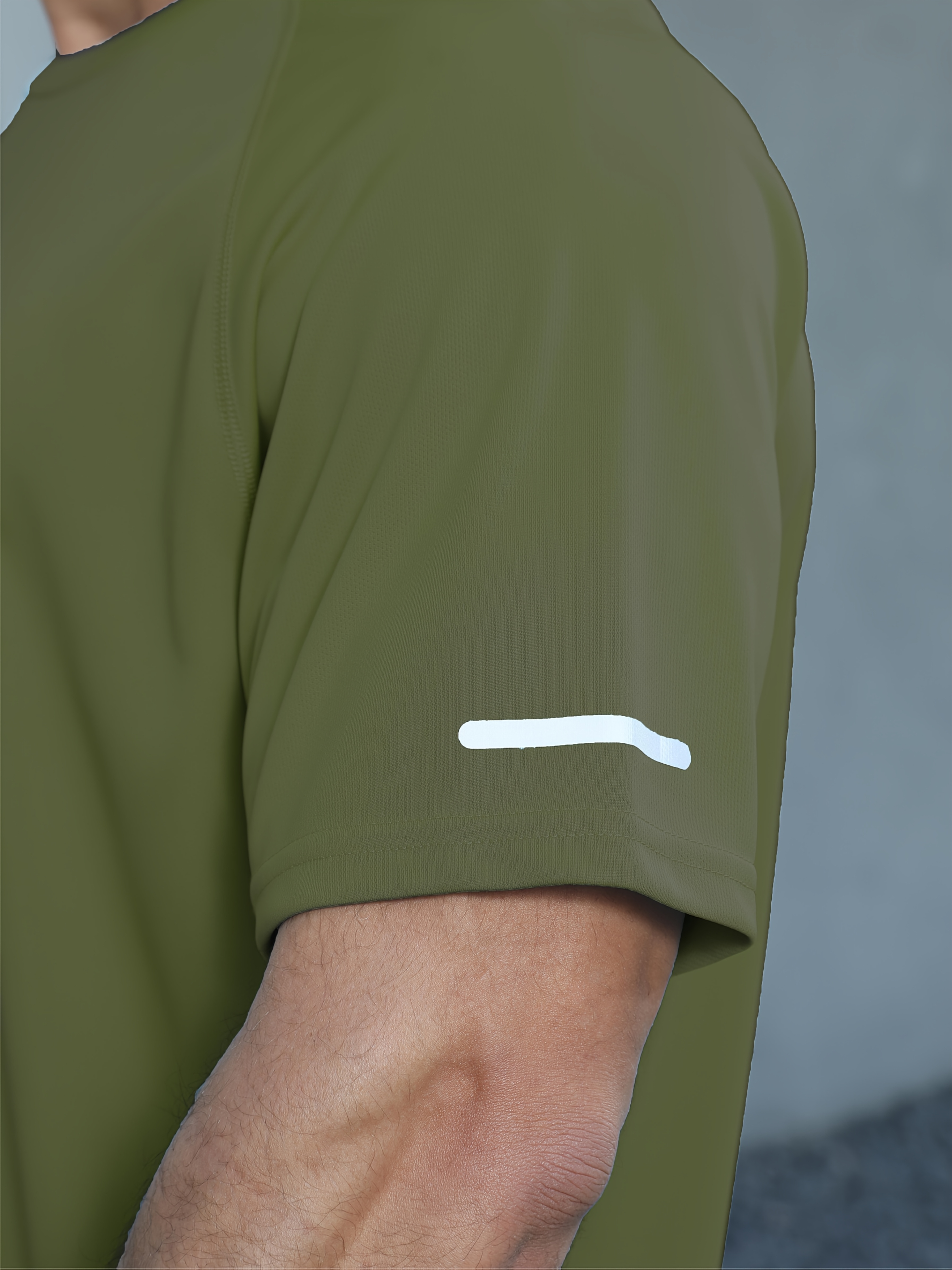 One Piece Plus Size Men's SOLID Short Sleeve Sports T-Shirt, Casual Fashion Tee with 3-Position Print 520, PLUS SIZE