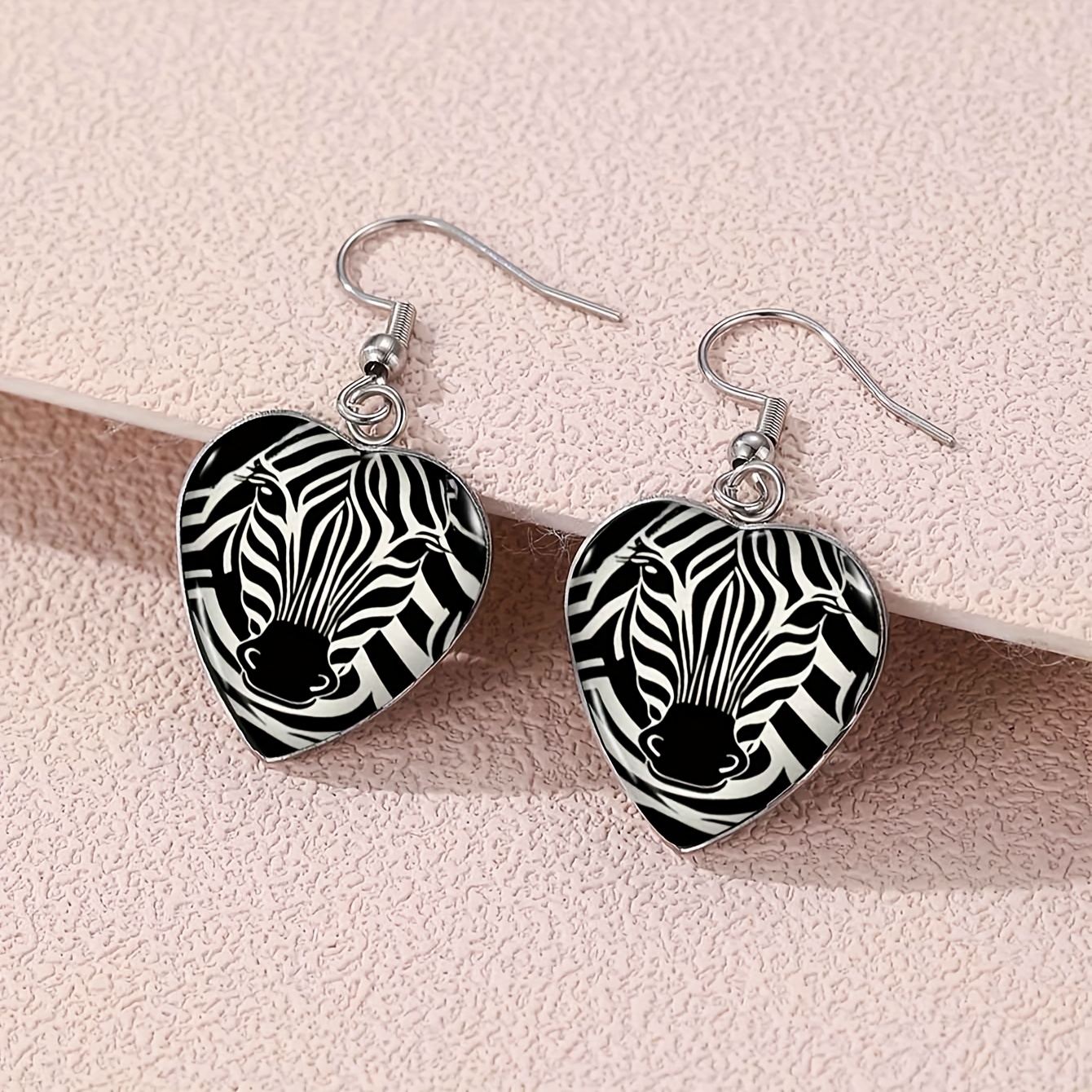 TEMU 1 Pair Of Classic Zebra Print Earrings, Bohemian Style Handmade Black And White Striped/zebra Jewelry, Gift For Any Occasion And Daily Wear