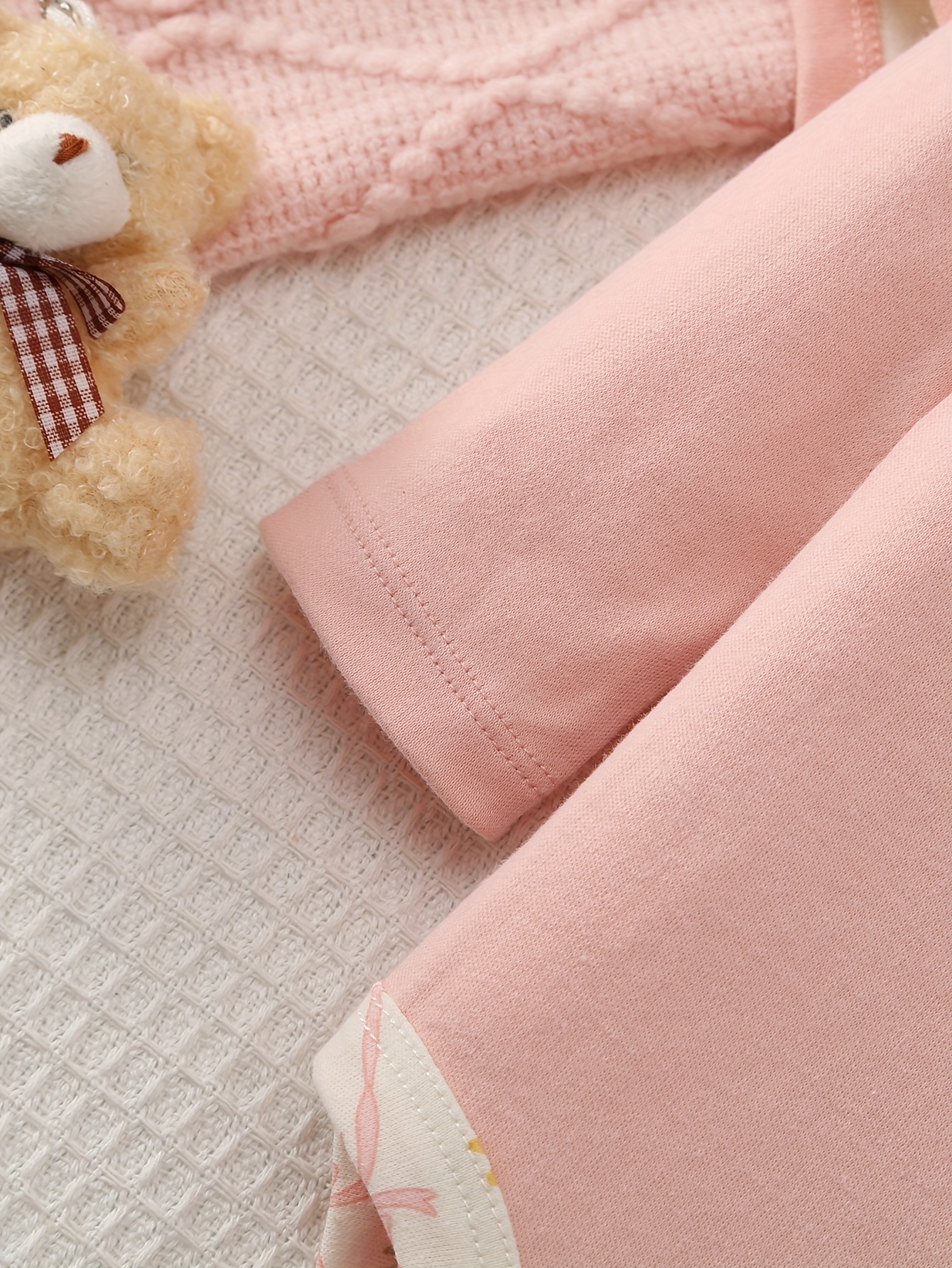 3pcs Girls' Long Sleeve Cartoon Bear Bodysuits Set