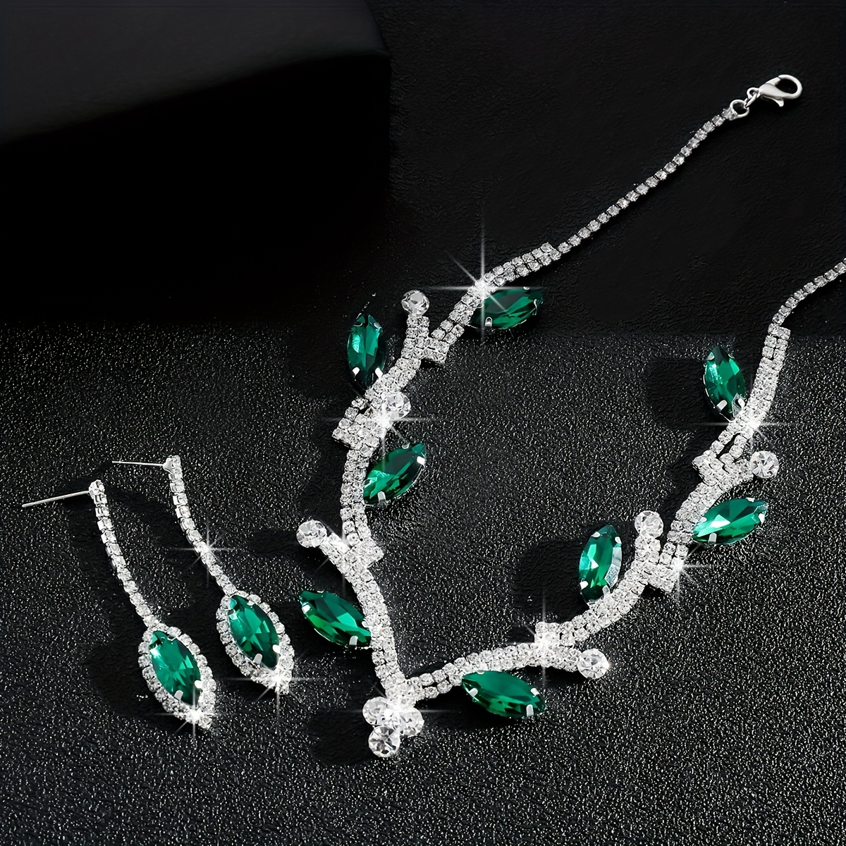 Bridal Vine Leaf Necklace and Earrings Set