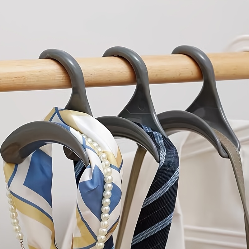 Set of 4 Seamless Bag Hooks for Wardrobe Storage