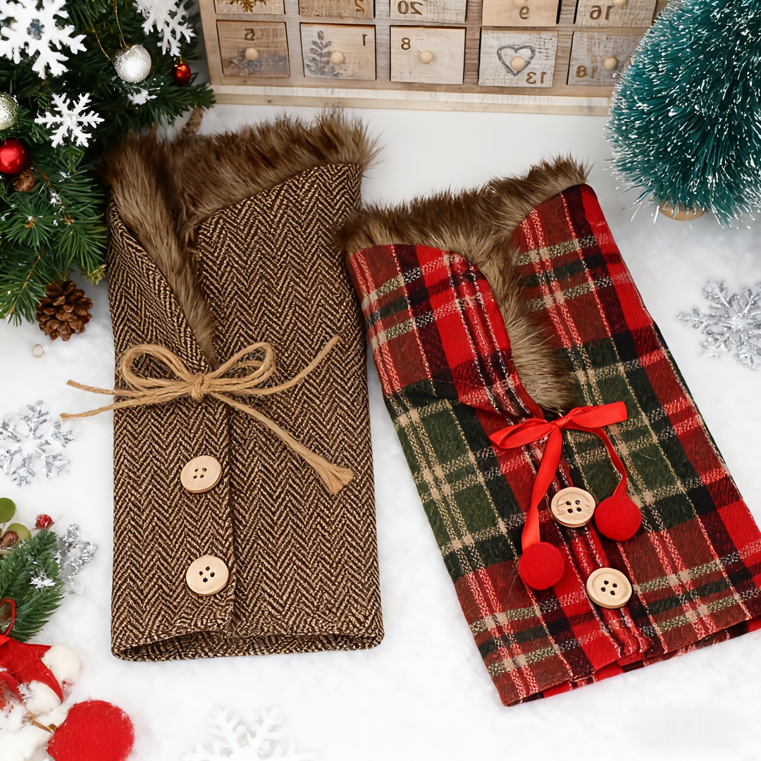 A Set of 2 Festive Wine Covers with Plush Collars, Perfect for Table Decoration, Holiday Party Attire for Wine s, Red Wine Covers, And a Gift Set for Wine That Enhances Dining Table Decor, Complete with Bow Decorations - Ideal fo