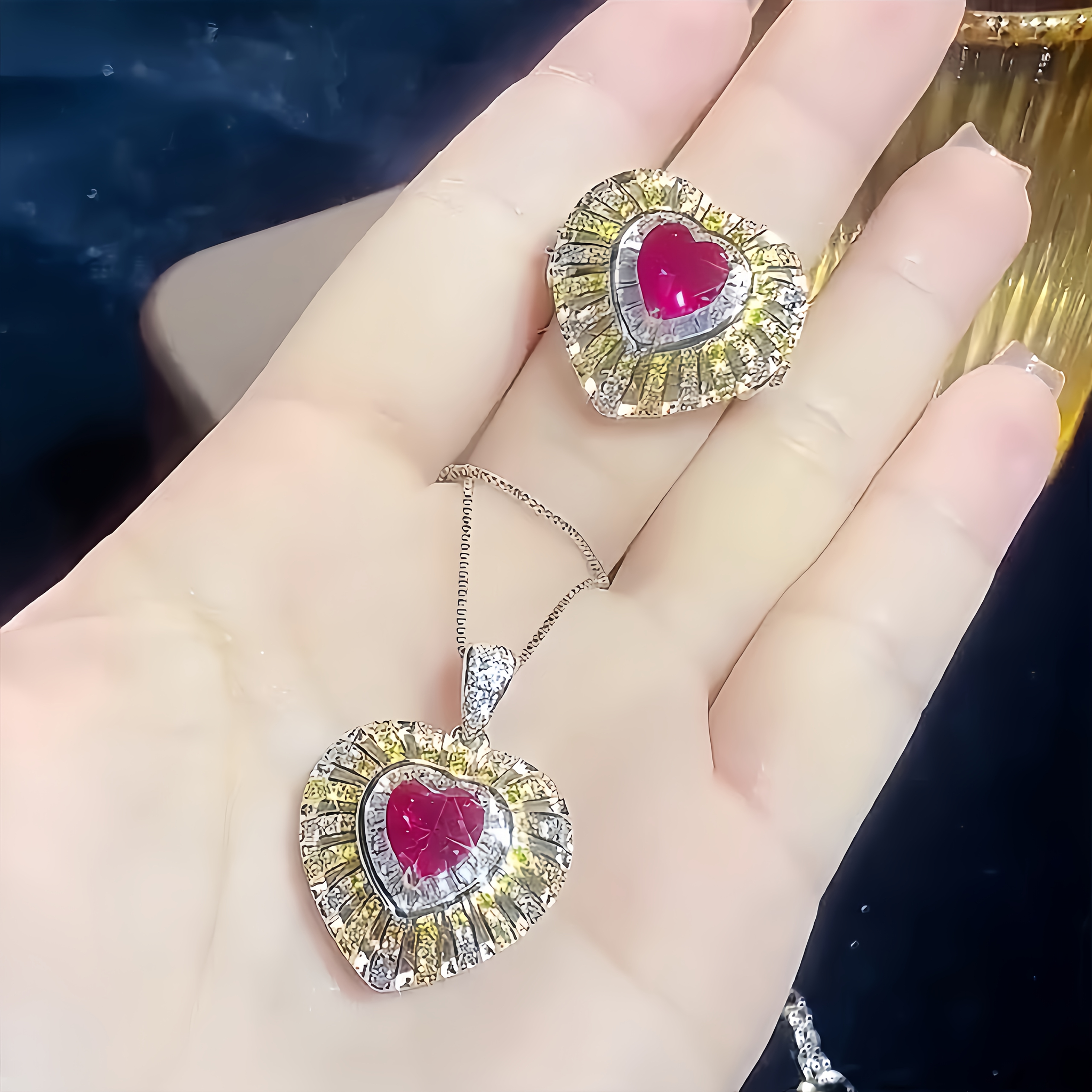 Lucky Lady Necklace Ring with Heart Shape