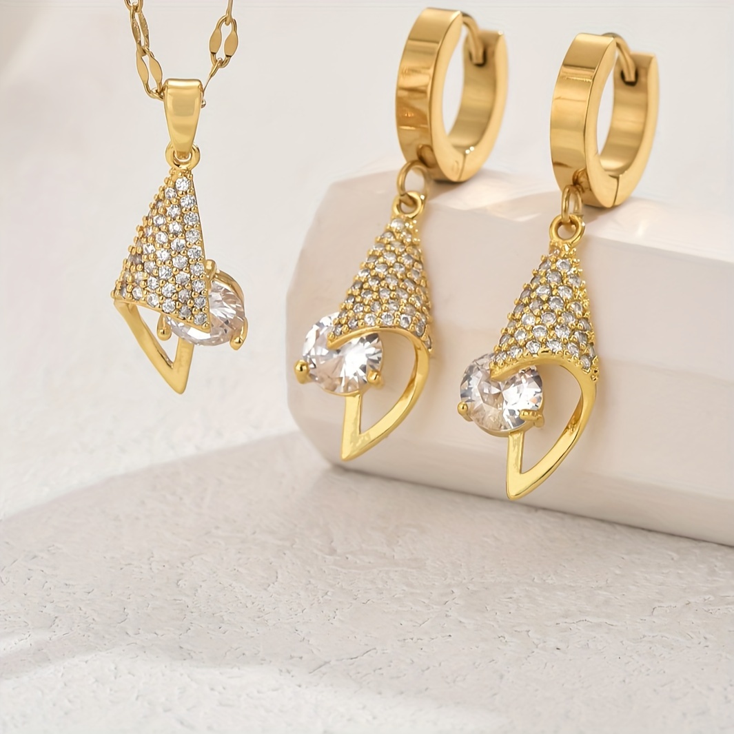 3pcs Set of Stainless Steel 18K Gold Plated-Plated Cubic Synthetic Cubic Zirconiaia Geometric Heart Earrings, Ins Light Luxury Romantic Style, Vintage Minimalist Fashion Trend, Versatile for Women and Couples, Suitable for Street, Daily Commute