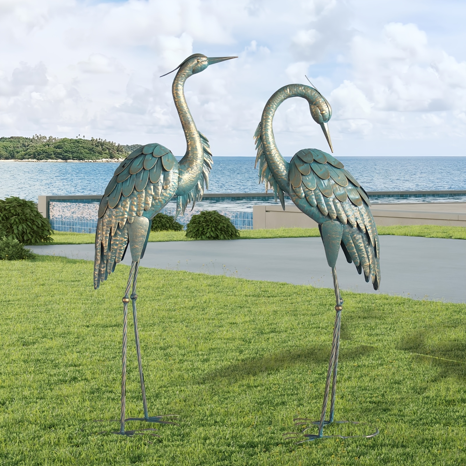 

Set Of 2 Metal Garden Statues, Outdoor Preening Garden Statue, Standing Sculptures For Yard Lawn Pond