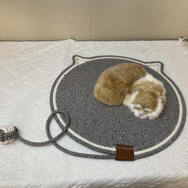 Image of 1pc Woven Cat Scratching Pad, -1 Scratching Toy Ball And Sleeping Mat, Scratch-resistant And Durable, Washable Pet Mat