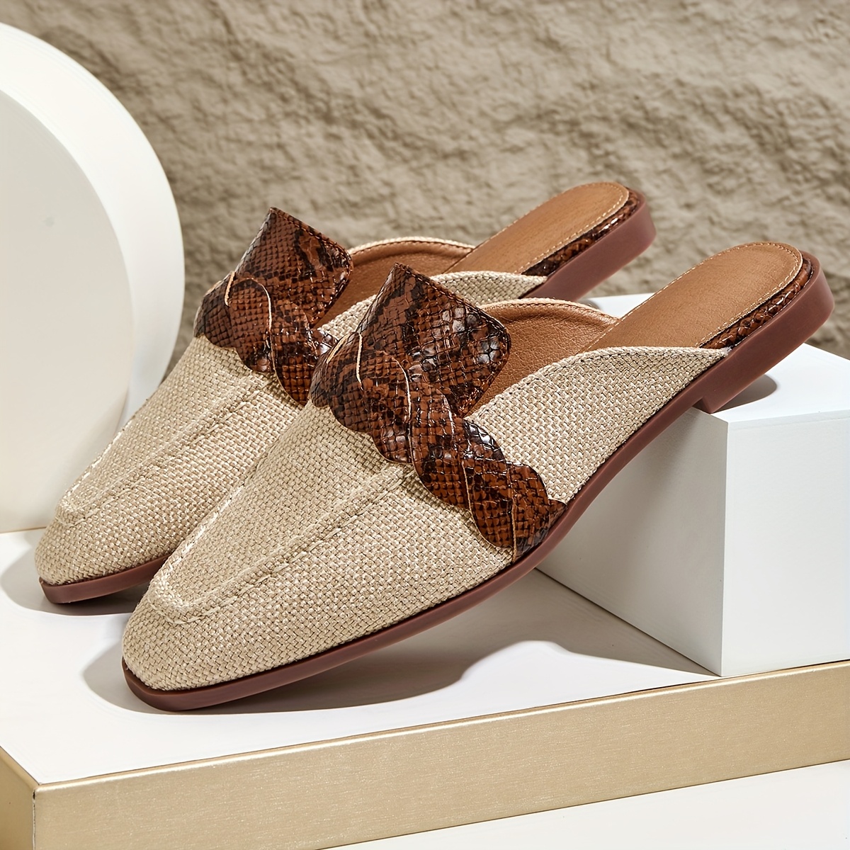 Women's Snake Print Square-Toe Sandals - & Sole Slip- Mules with Snake Scale, Flat Heel Suitable for Summer, Casual to Dressy Wear, for Comfortable Warmth Preservation, Women Shoes