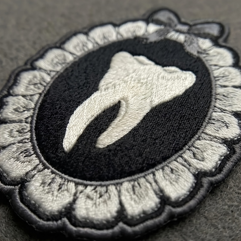 TEMU 1pc Gothic Tooth Iron On Embroidered Patch, Vintage Oval Lace Frame Bow Molar Applique Badge, Dark Aesthetic Heat Transfer Patch For Jacket