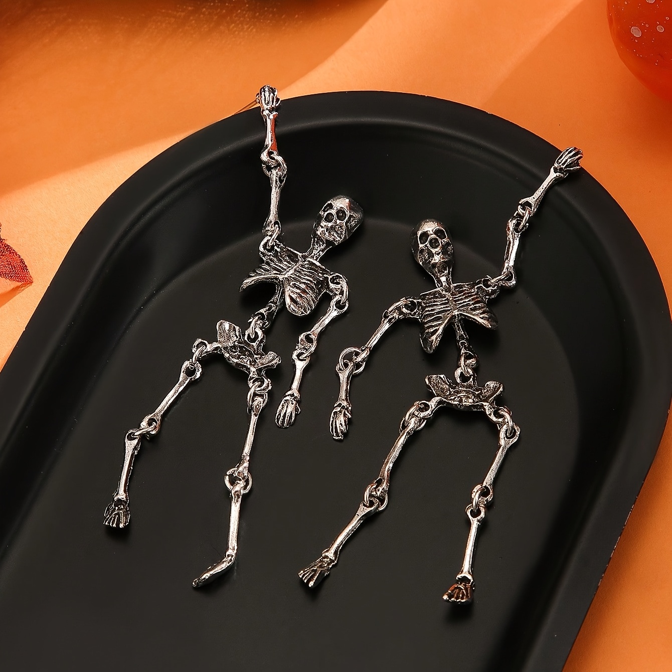 Women's Retro Gothic Halloween Skull Earrings