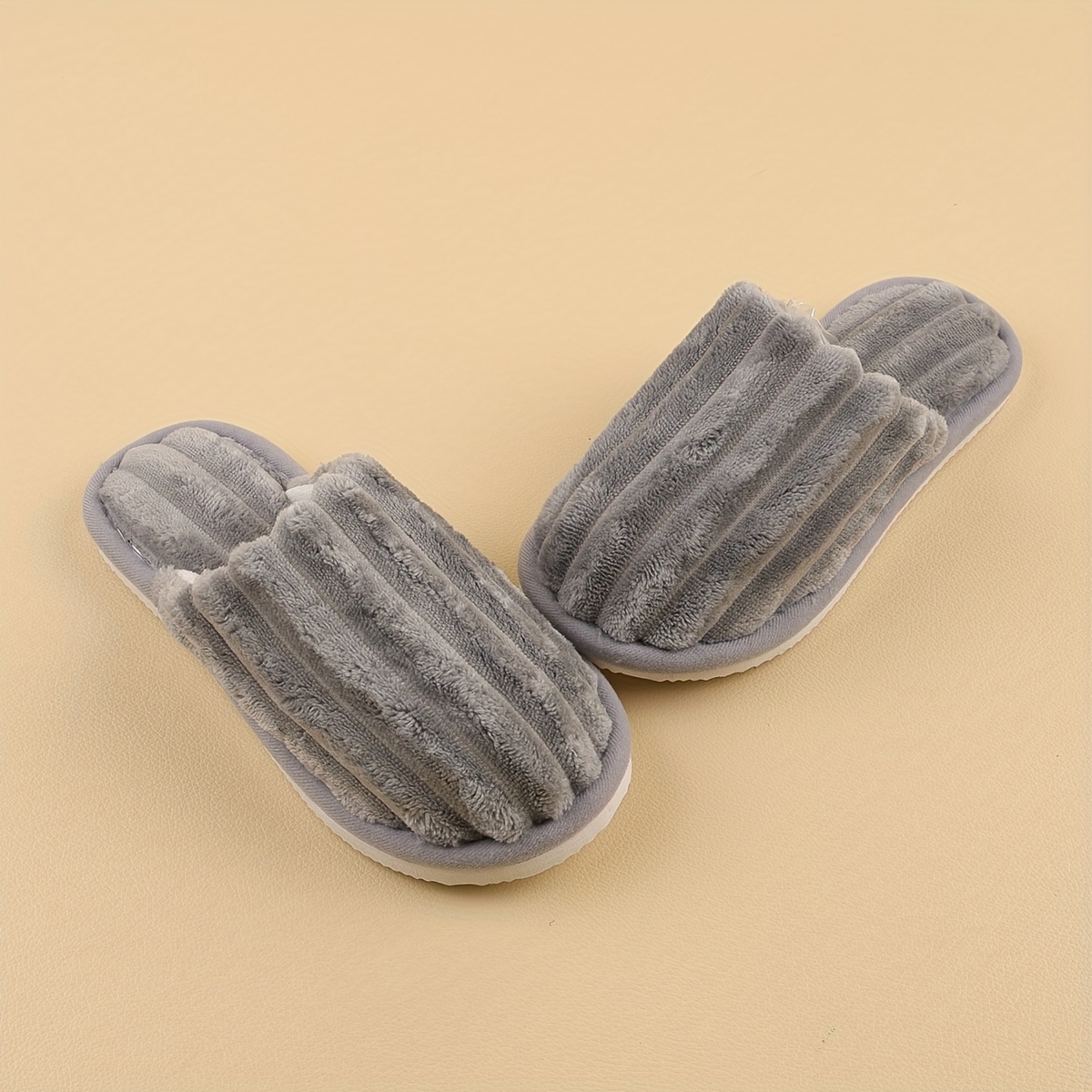 TEMU Winter Warm Slippers Short Plush Indoor Cartoon Cute Autumn Winter Shoes, Women's Fluffy Slippers Soft Comfortable Thick-soled Home Slippers,