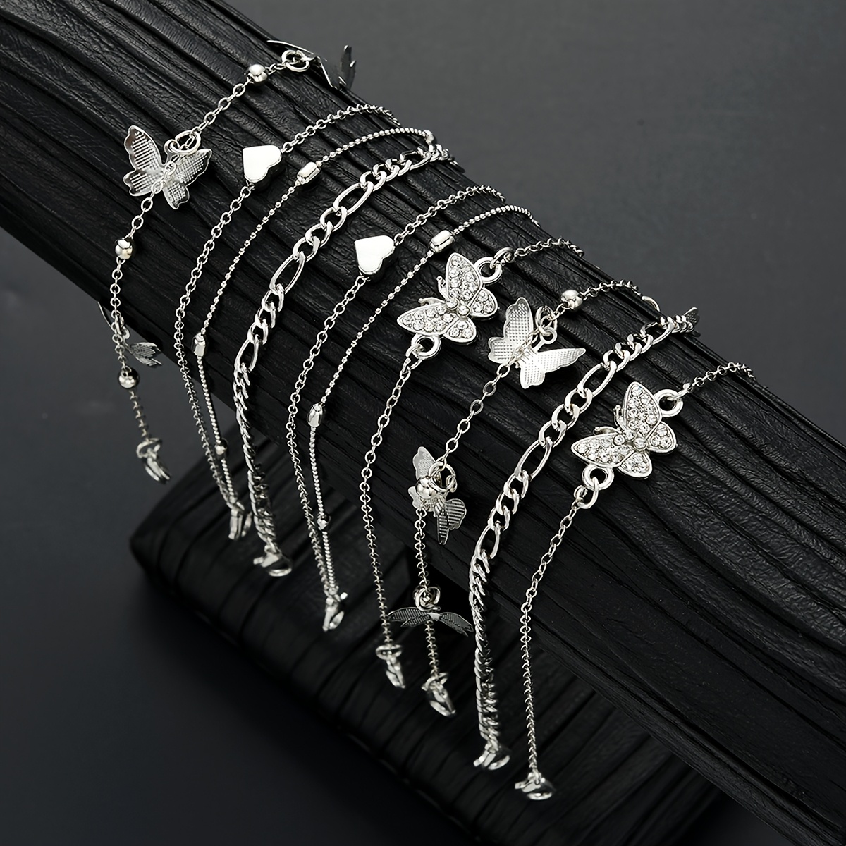 E-shop 8-teiliges minimalistisches, elegantes, bohemisches Sommer-Strass-Schmetterling-Herz-Fußkettchen-Set, tägliches Dating, Urlaubs, Party-Geschenk