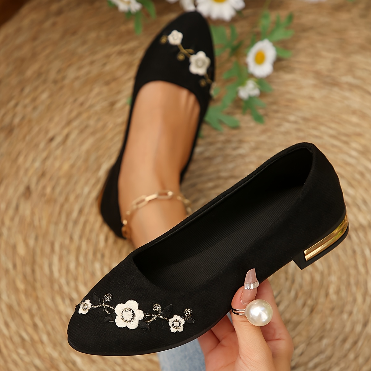 TEMU Women's Plus Size Shallow Mouth Flat Shoes, Comfortable Slip-on AppliquÃ© Flats For Outdoor Wear, Sizes 35-43 , Women Shoes