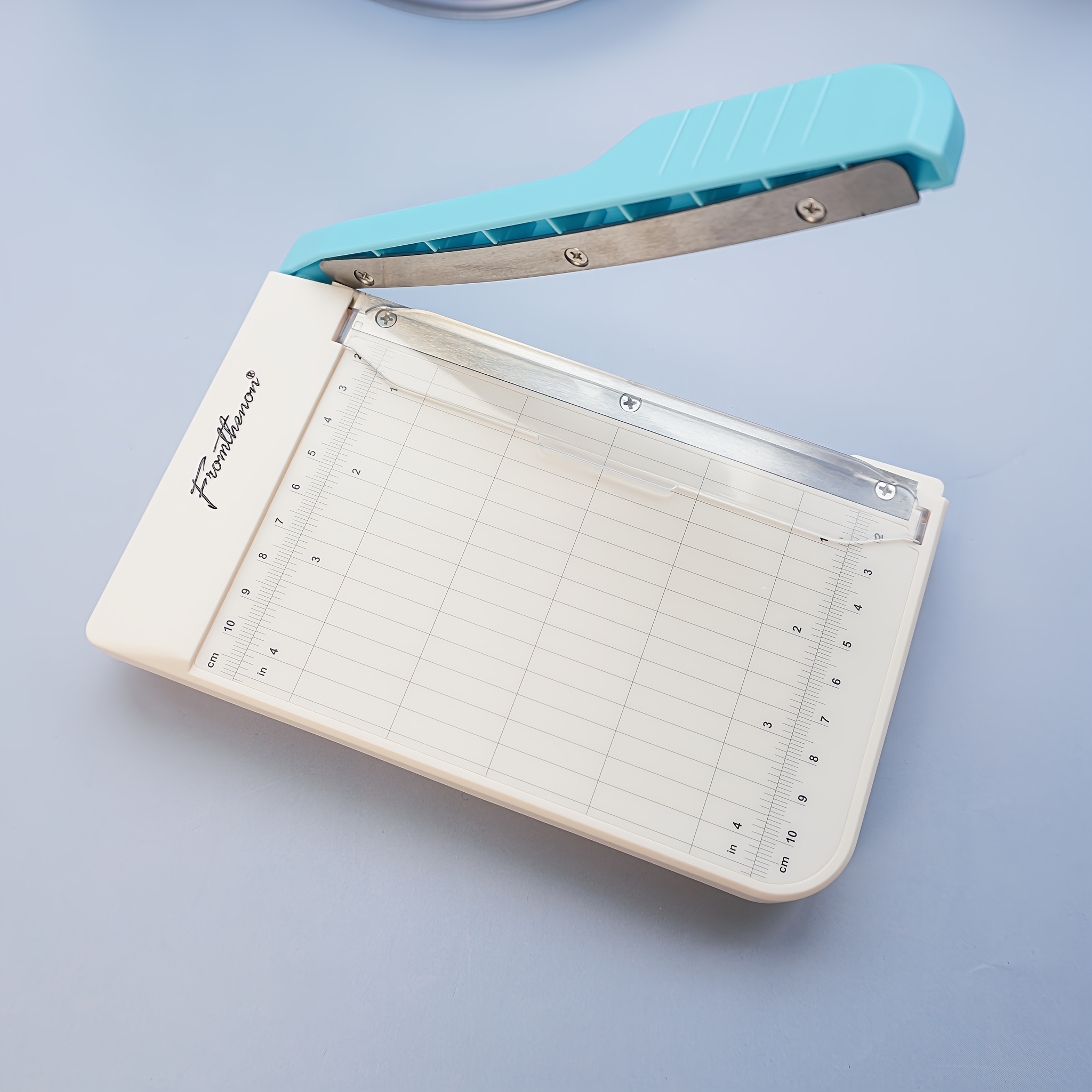 Image of 1pc A Compact Photo Cutting Tool, A 6-inch Paper Trimmer Featuring A Grid Scale, Perfect For Crafting, Photography, And Use And Offices