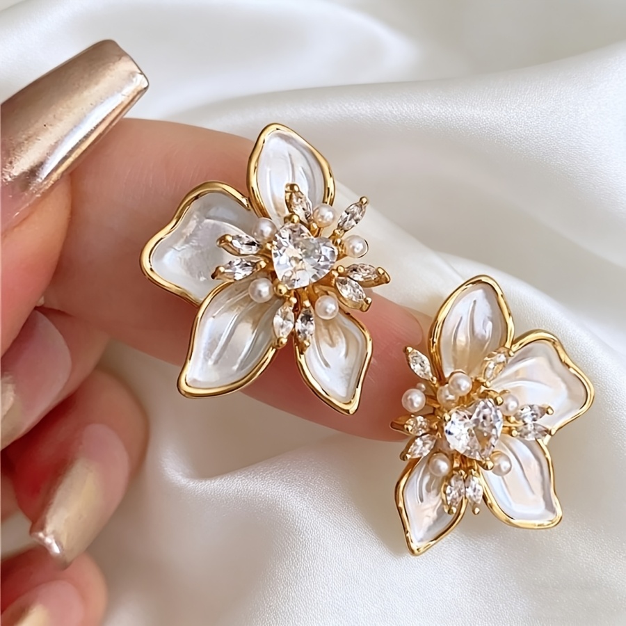 TEMU 1 Paire de Boucles d'Oreilles Luxury Premium Femme Printemps Été Nouveau Temperament Doux Toutes Combinations Bijoux d'Oreilles, Convient pour ,