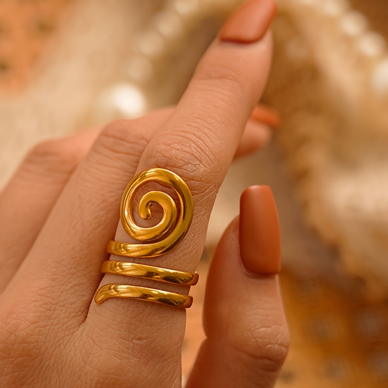 TEMU A Golden Retro-style Stainless Steel Spiral Fashionable And Versatile, Perfect For Commuting. This Adjustable Ring Is A Unique Luxury Gift For