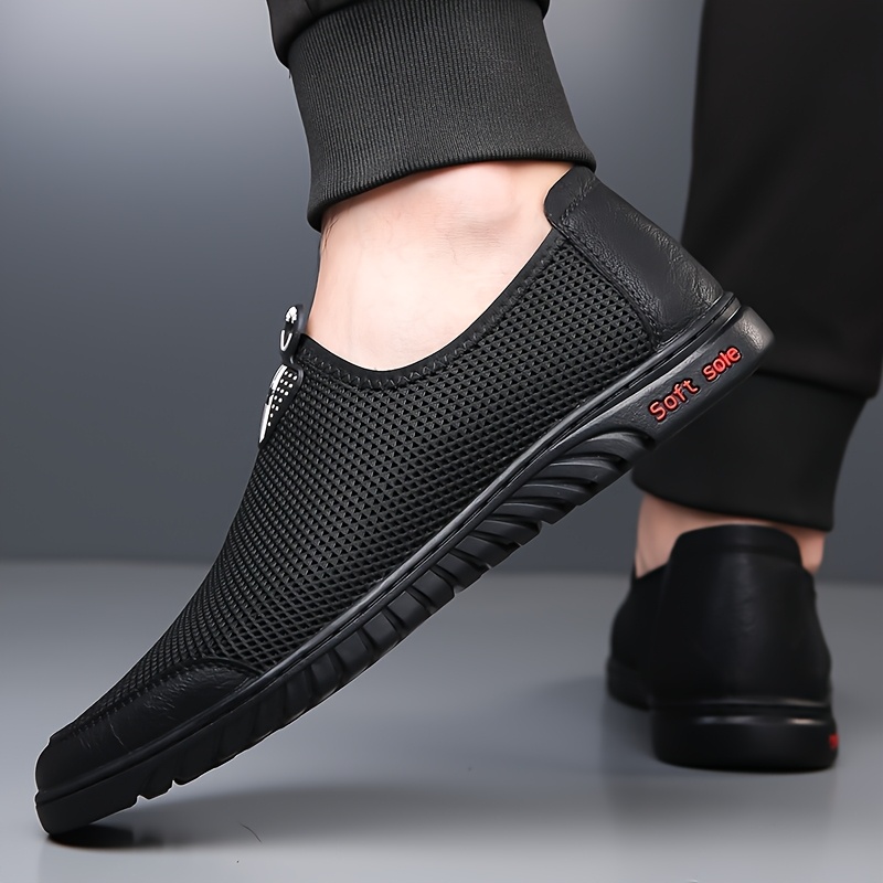 [Slip-On Sneakers] Men's Slip-On Sneakers - Slip-Resistant Sole, Lightweight Breathable Slip-On Shoes for Running, Gym, Walking, Everyday - All-Season Comfort - Easy Slip-On Closure - Cushioned Insole - Low-Top Sneakers for Men, Gym Footwear, Sleek Design