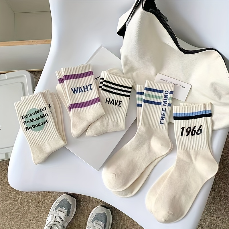

5 Pairs Letter Graphic Socks, Trendy & Comfy Mid Tube Socks, Women's Stockings & Hosiery
