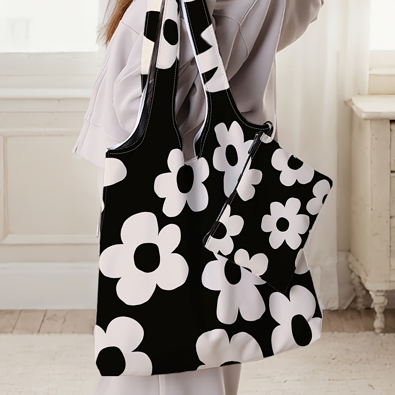 

Chic Floral Canvas Tote & Shoulder Bag Set - Large Capacity, Multi-functional Travel Bags With Black & Print, Reusable Shopping Handbags, Mother-, Portable