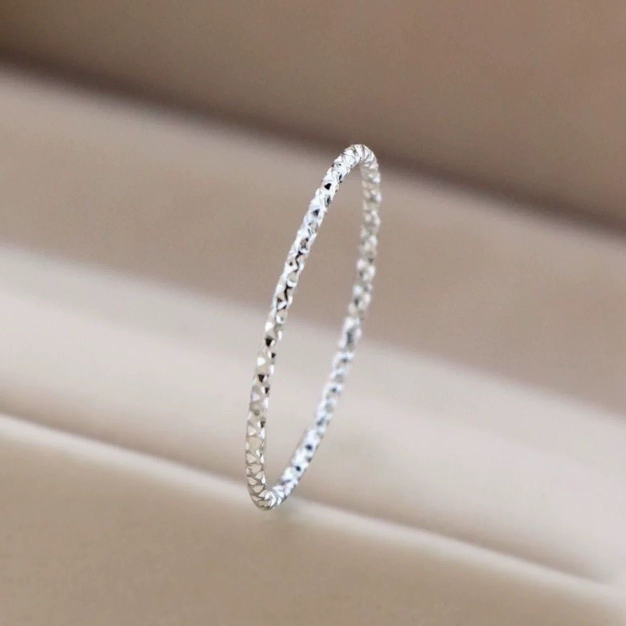 Fashionable Sparkling Non Fading Women's Ring