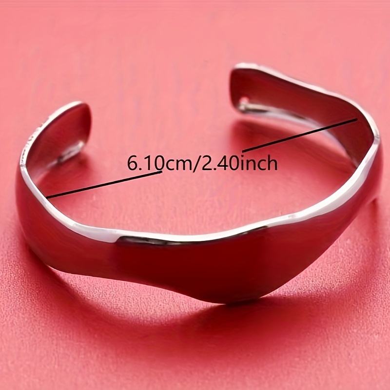 European and American Personality Small Versatile Irregular Glossy Bracelet