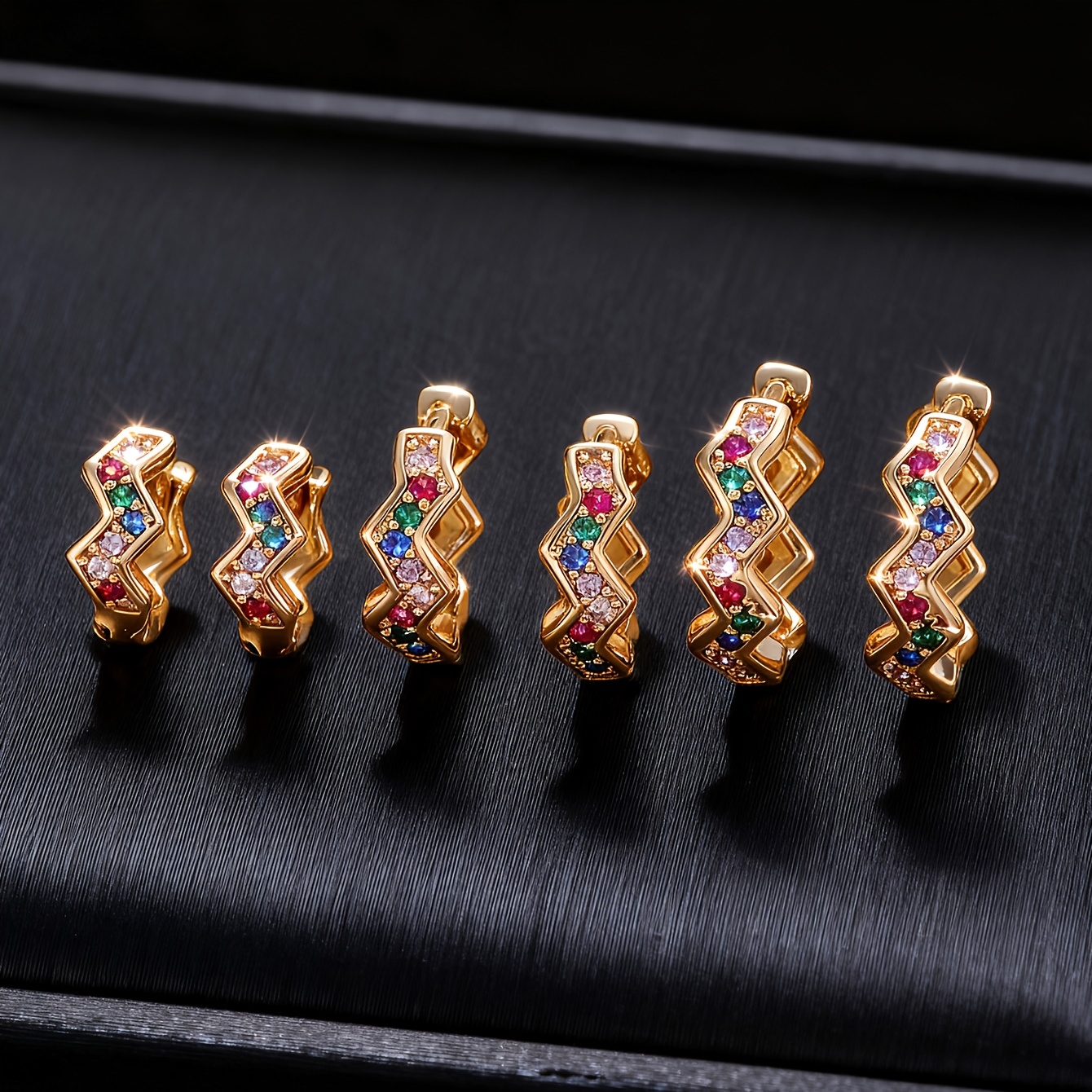TEMU 6pcs/Set Aretes de aro ondulados de circonita cúbica colorida, adecuados para el uso , regalo de San Valentín y Navidad