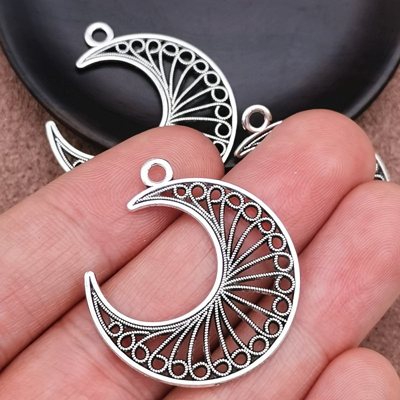 7/17pcs Vintage Hollow Crescent Charm Pendants for DIY Jewellery Making