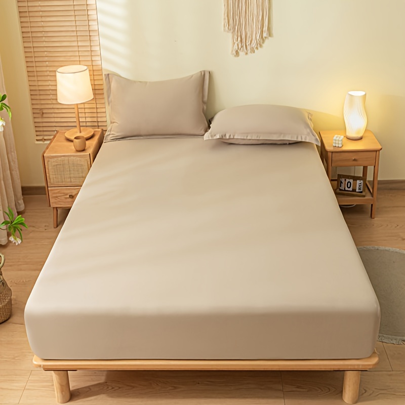 Skin-friendly Fabric Bed Sheet Pillowcase 3pcs Set