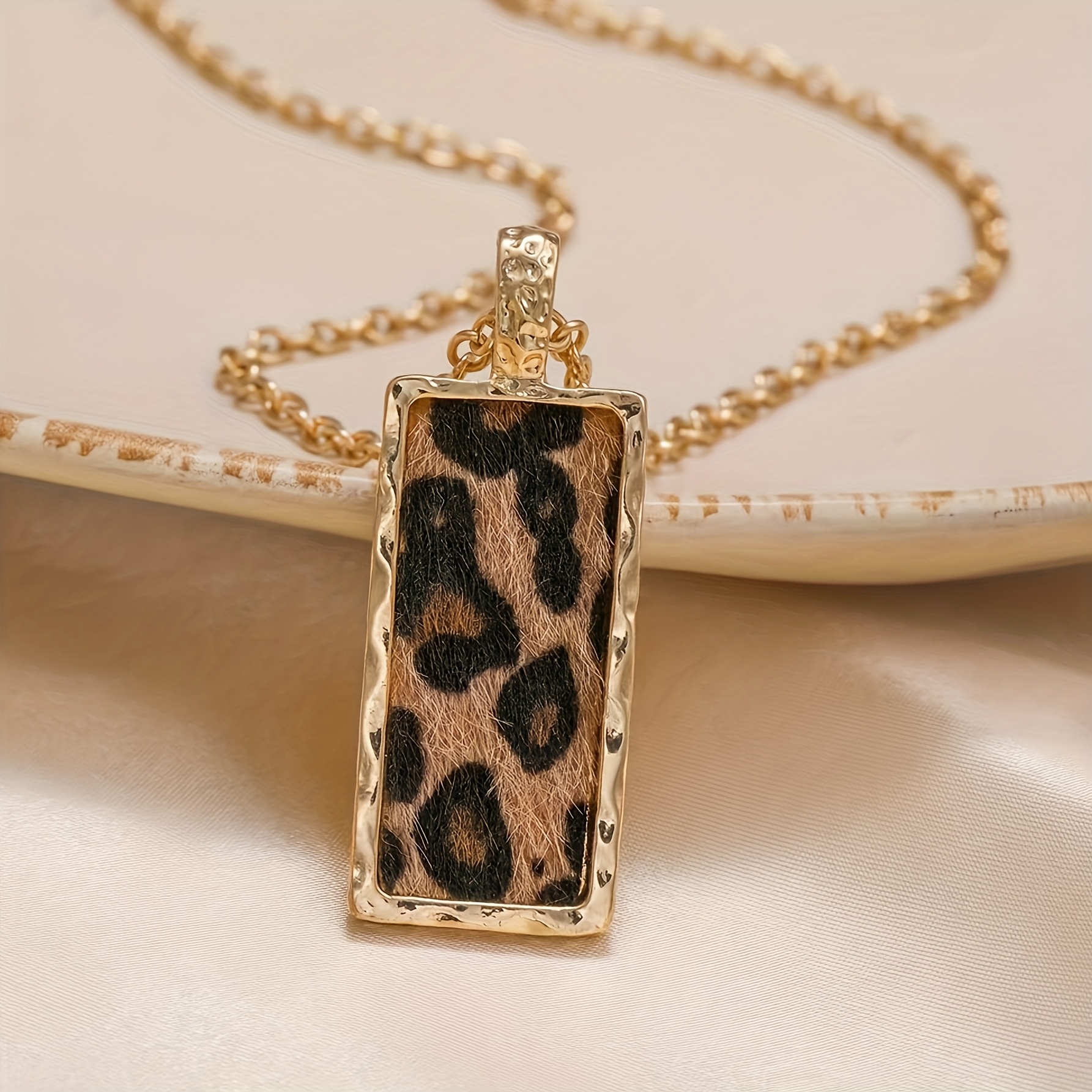 TEMU 1pc Autumn Winter All-match Western Cowboy Style Casual Easy Cow Print Leopard Print Pu Square Pendant Necklace Sweater Chain, Suitable For