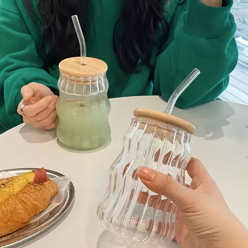 2 4pcs chubby cloud shaped glass drinking cups with lids and straws transparent irregular glassware for milk iced coffee juice no Product details 1