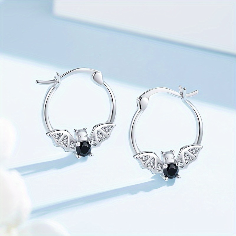 Image of Chic Bat-inspired Hoop Earrings For Women - Vintage & With Sparkling Cubic Zirconia, Nickel-free Copper, Perfect For Halloween & Casual Attire