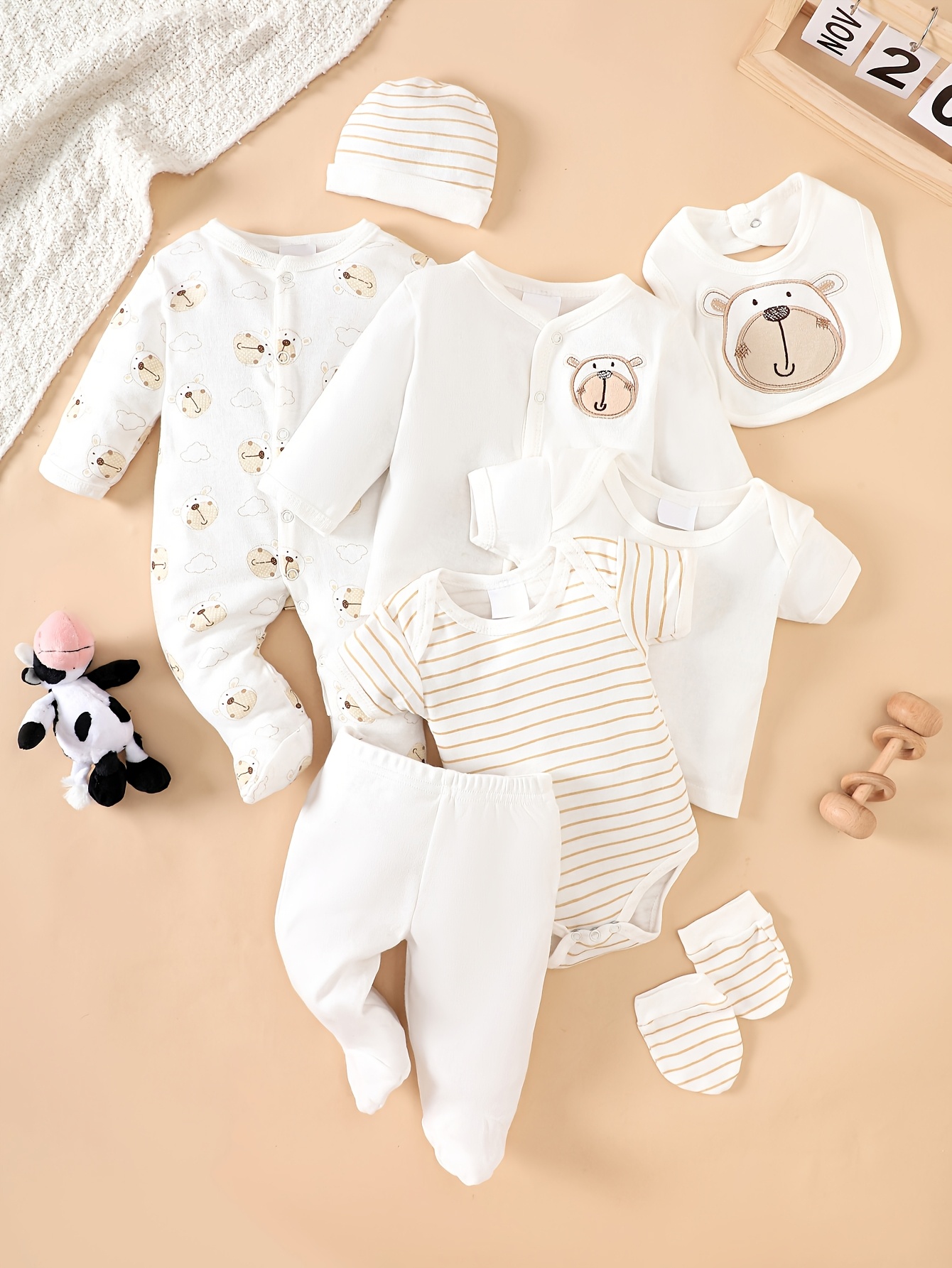 8pcs Newborn Baby Set with Hat and Bib, Cartoon Pattern