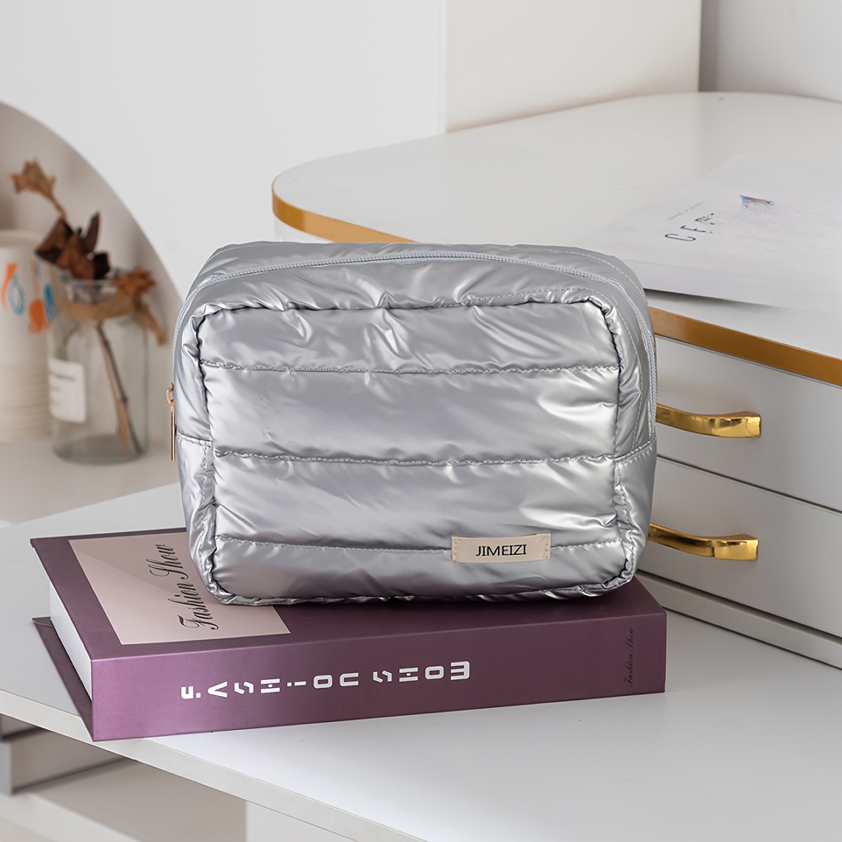 E-shop Minimalistische Puff-Make-up-Tasche, stylische Aufbewahrungstasche mit großem Fassungsvermögen, Trocken-Nass-Trennung, praktische