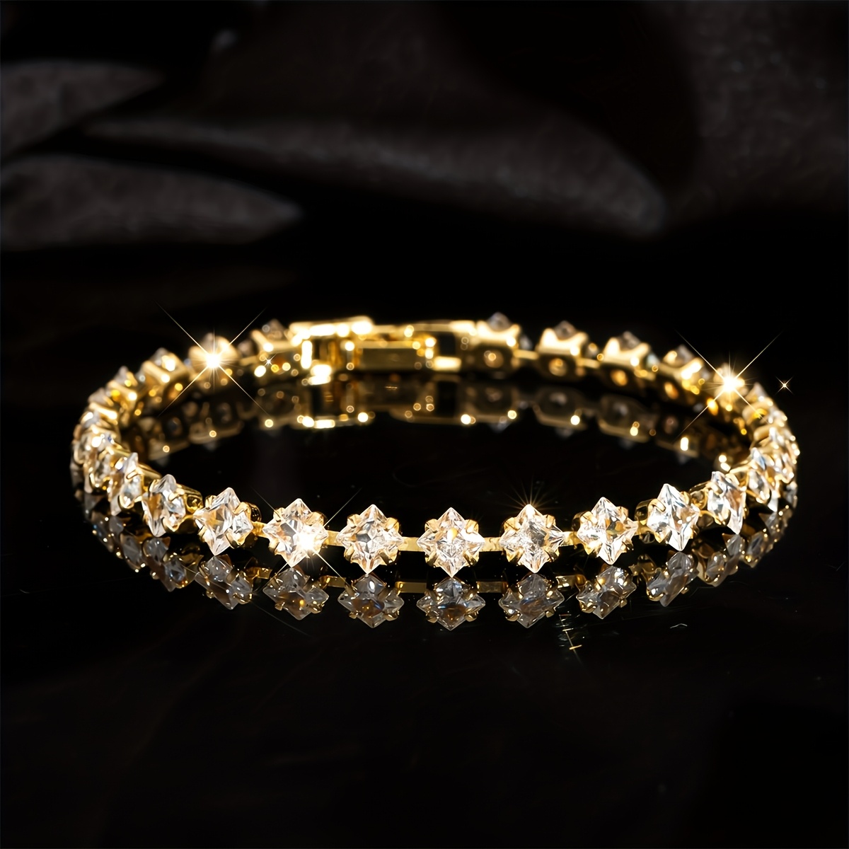 TEMU Charm Geometric Zirconia Chain Bracelet Women's Trendy All Zirconia Square Trendy Wedding Jewelry Gift Sparkling Inlaid Synthetic Cubic Zirconia