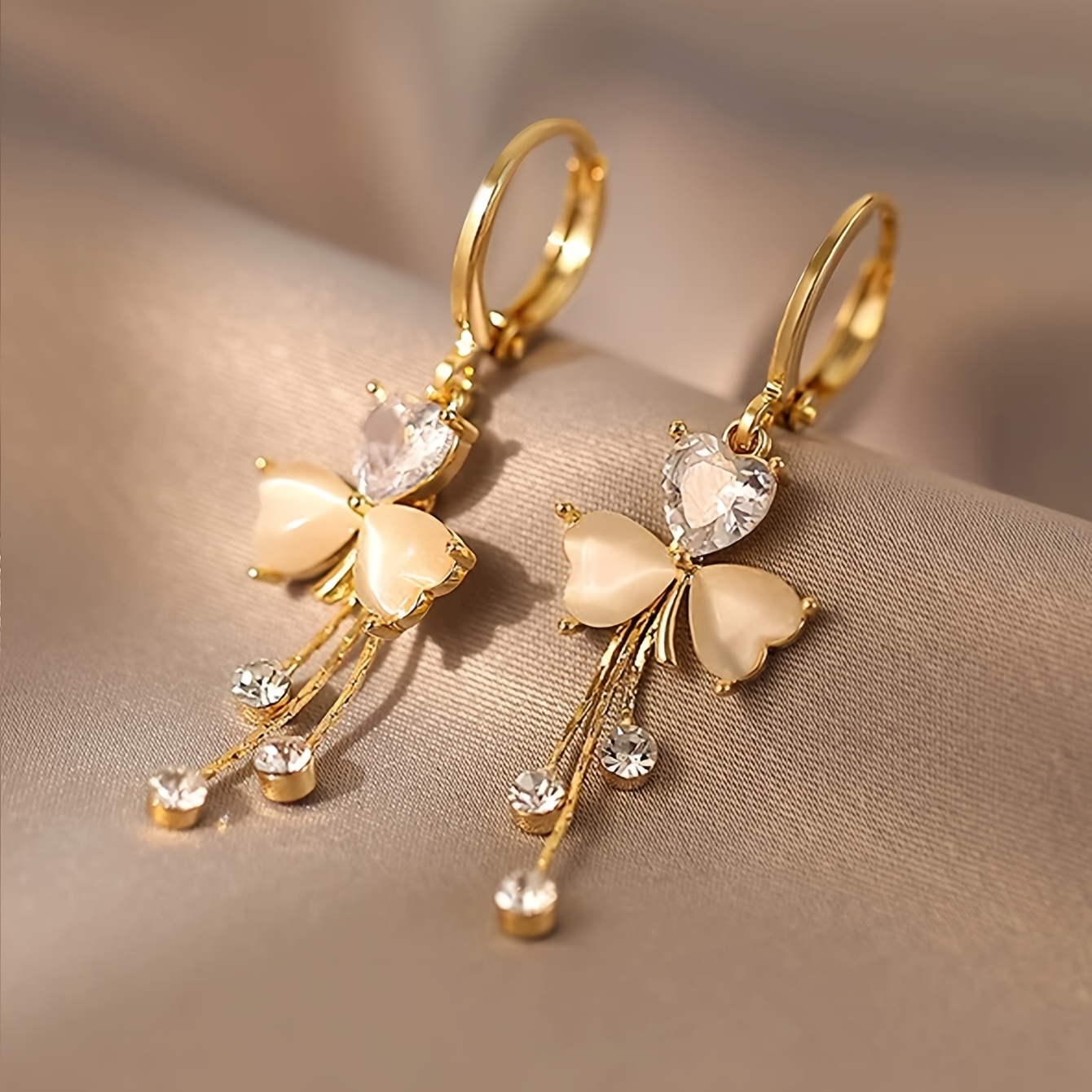 TEMU Pendientes colgantes de moda muy , elegantes y lujosos, con diseño único de flor, borlas e incrustaciones de cristal artificial, adecuados para
